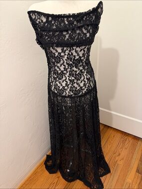 Lioness | Dresses | Lioness Elegant Black Offshoulder Maxi Dress | Poshmark